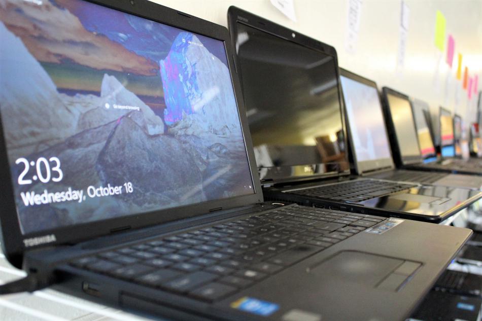 Refurbished Windows laptops for sale at Bulldog PC Repair.