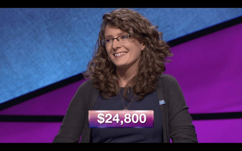 Rachel Lindgren advances after winning Friday's match on 'Jeopardy'.