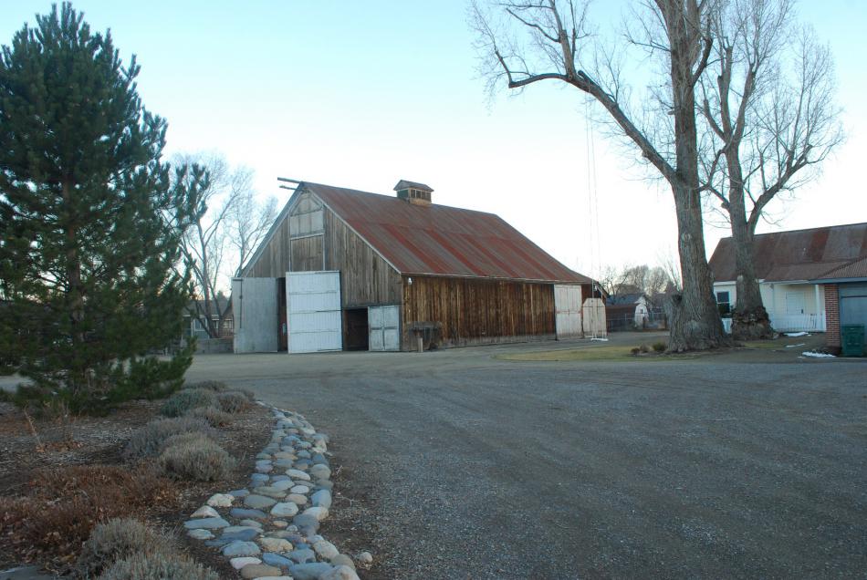 Lampe Ranch barn.