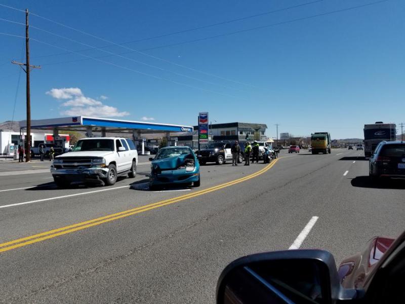 No serious injuries were reported in a crash earlier Friday on William Street near Saliman. Photo By Brian Turner