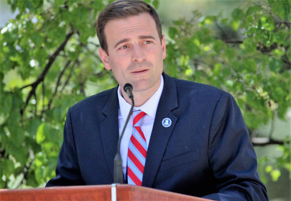 Nevada Attorney General Adam Laxalt speaks to the memorial crowd.