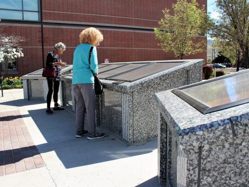 Photos by Brett Fisher. Residents view the new Charters of Freedom setting at the Carson City Courthouse.