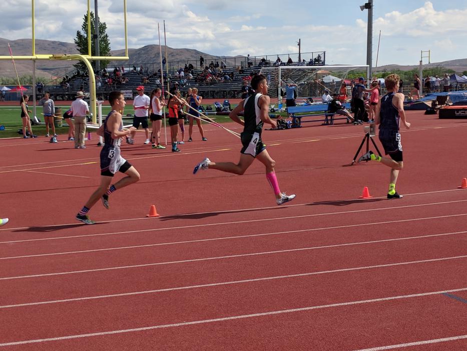 Sierra Lutheran runners Jared Marchegger (5) and Teagan Hansen (3)