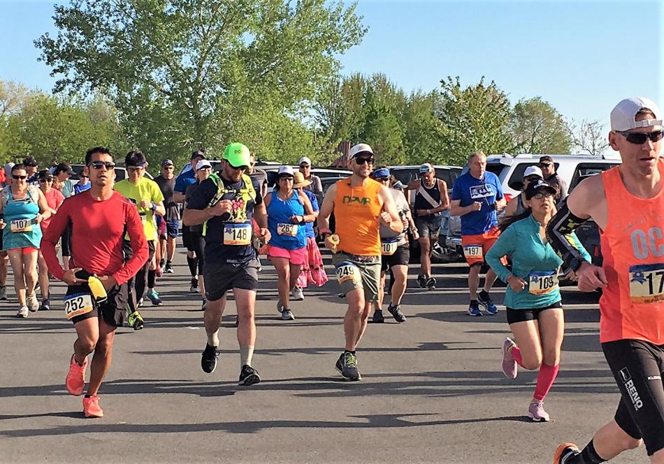 Photo by Sonya Sistare/UNCE. Participants run at Bartley Ranch in Reno.