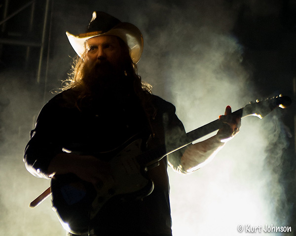 Grammy winner Chris Stapleton’s authentic sounds waft across the Lake Tahoe Outdoor Arena. Photo by Kurt Johnson