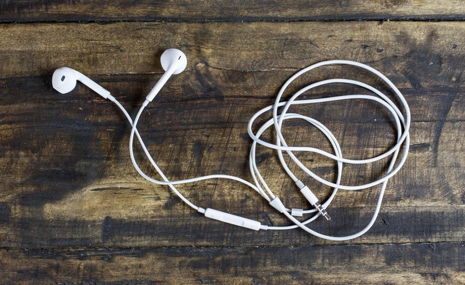 Earbuds and headphones will no longer be allowed on campus.