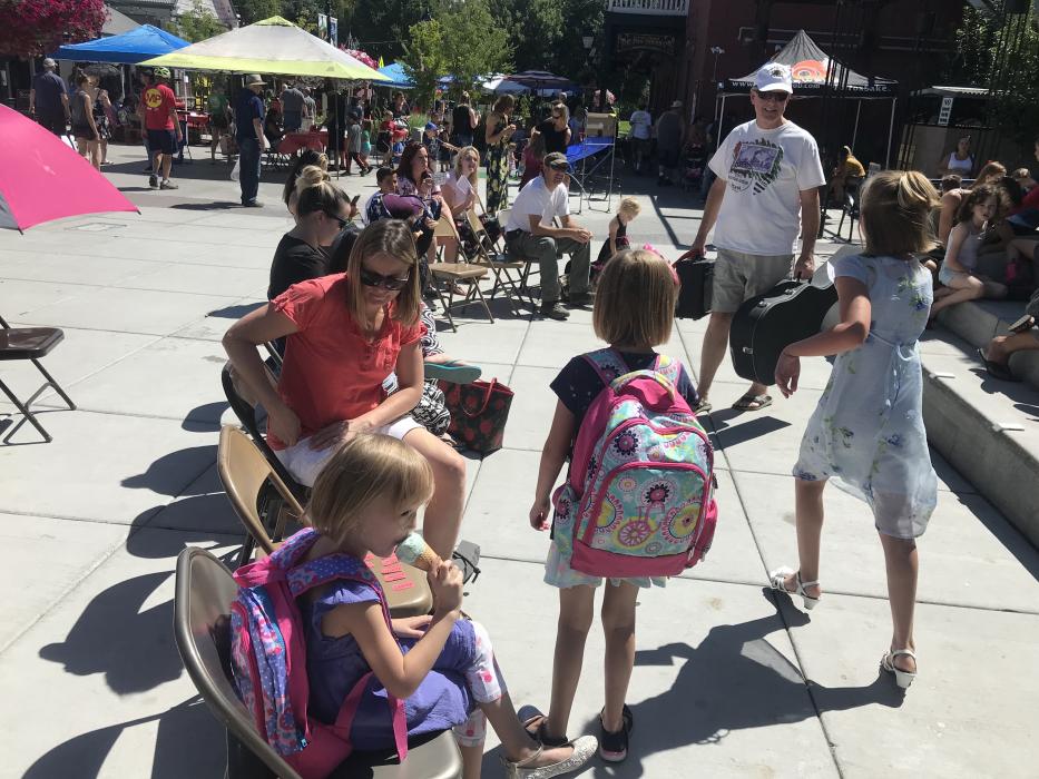 Participants beat the heat by purchasing Scoup's Ice Cream in between activity stops on their game cards.