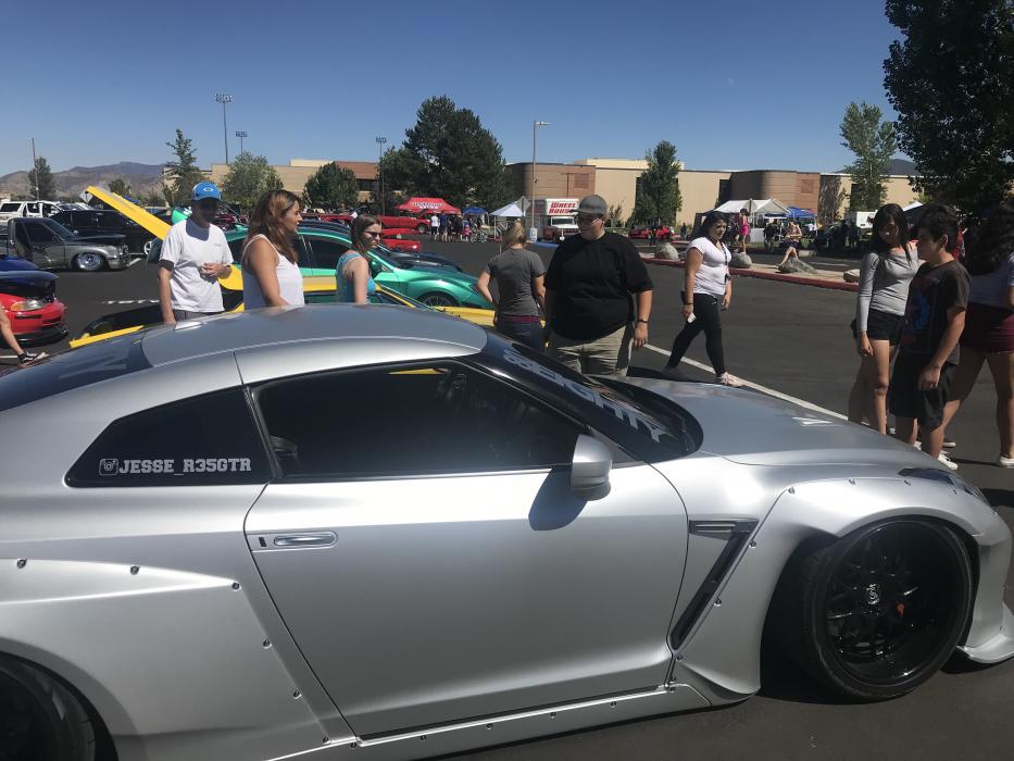 Admission to the event was free, so car lovers and fanatics alike took the opportunity to come out for the day.