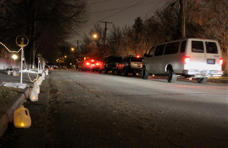 A long line of cars creeps its way down Minnesota as the Living Nativity story unfolds.