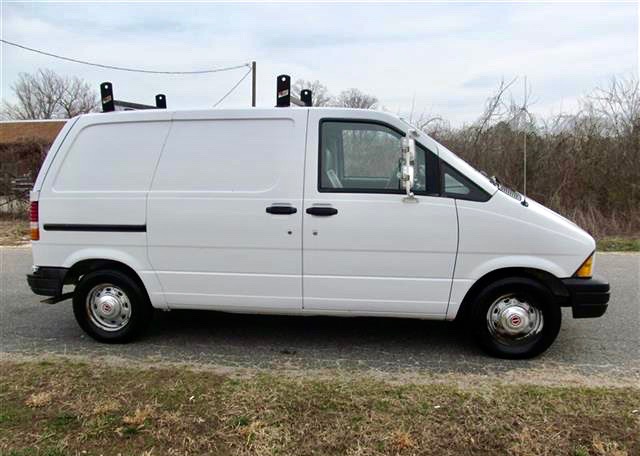 Stock photo of a van similar in appearance to the suspect vehicle sought in the abduction attempts.