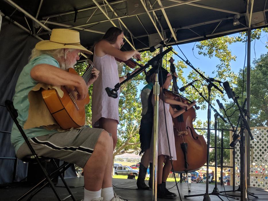 Young’ns Showcase — Sevina & Sammy and Friends