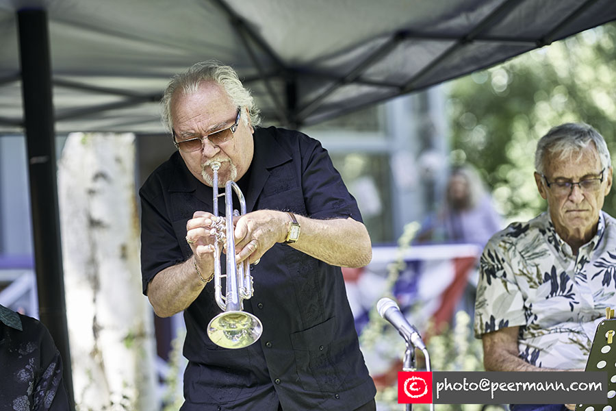 Wayne Theriault, Trumpet;  Tom Stryker, Chromatic Harmonica