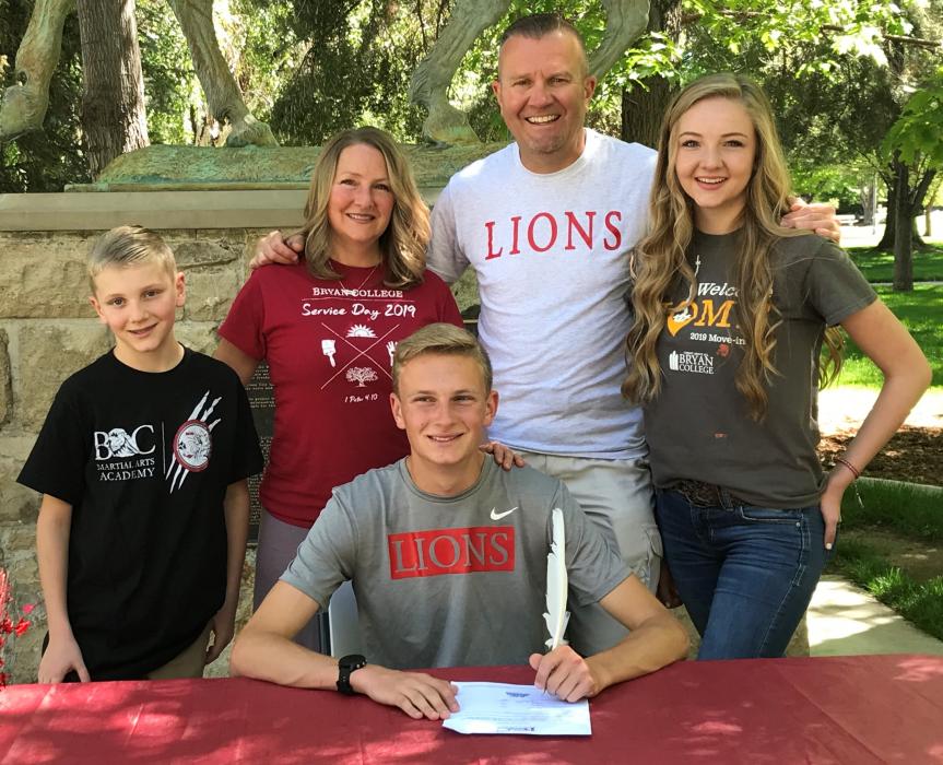 The Sever family at the signing.