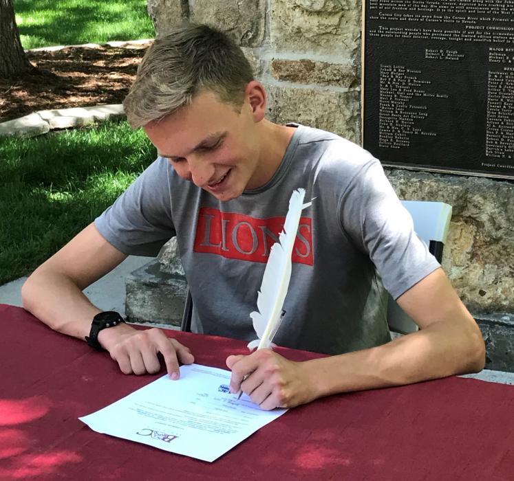 Zach Sever signed a letter of intent to run cross country and track for Bryan College in Dayton, Tenn.