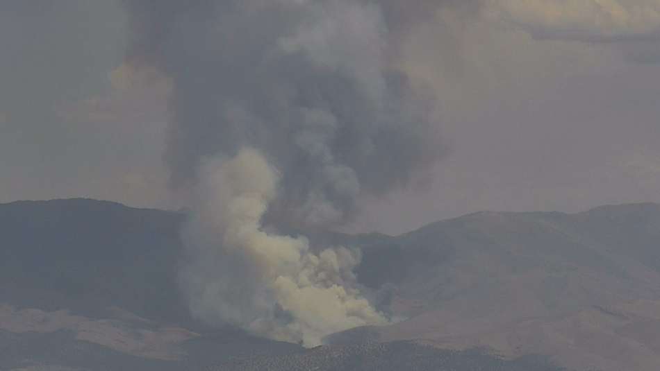 Photo of the Pinenut fire at 2:03 p.m. from Alertwildfire.org