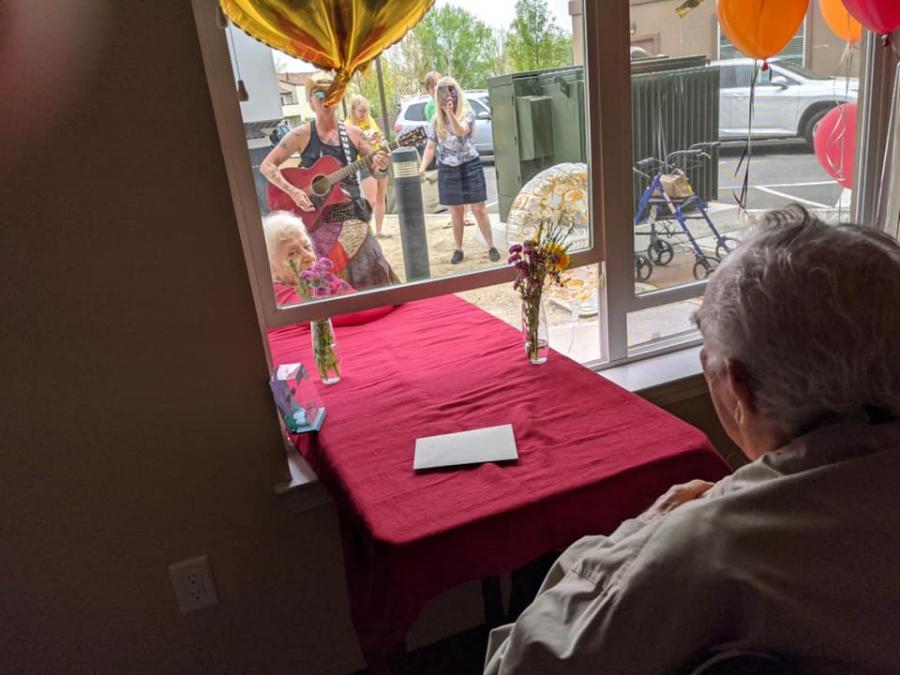 Lew and Georgia celebrate their 70th wedding anniversary at Summit Estates Senior Living and Memory Care