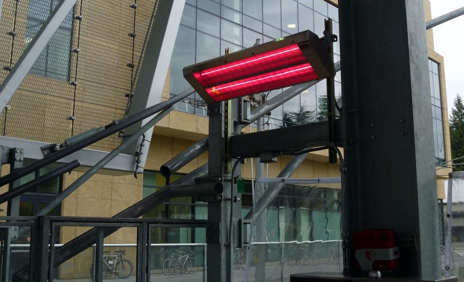 Wikipedia photo of an outdoor heater.