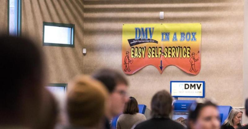 People wait in line at DMV office in Henderson on Tuesday, Jan. 2, 2018. (Jeff Scheid/The Nevada Independent)