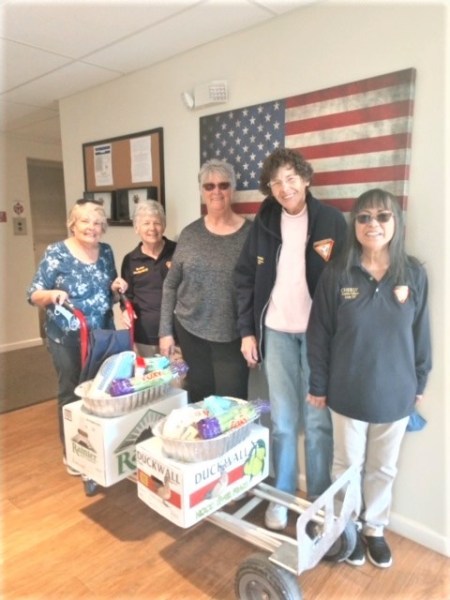 Delivery of Thanksgiving Boxes