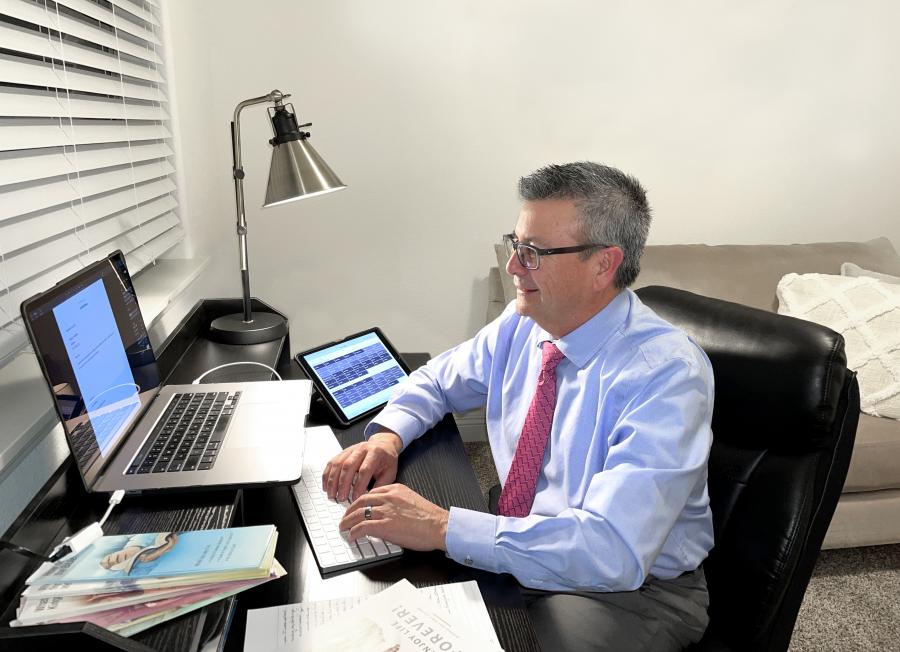 Joe Arcero of Carson City writes Bible-based letters to inmates in Lovelock Correctional Center