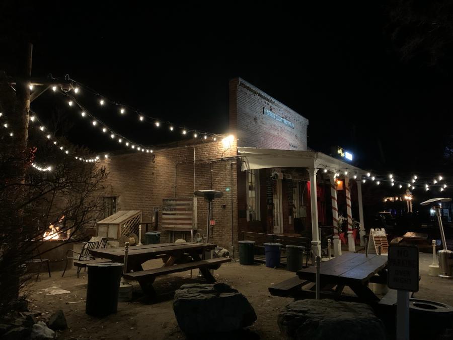 Genoa Saloon & Bar