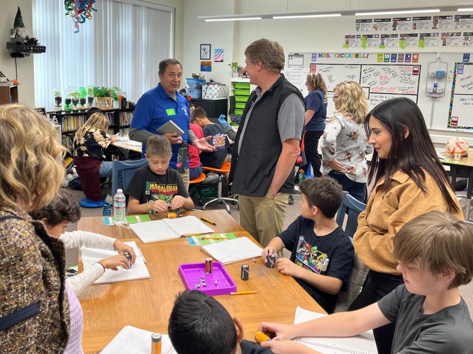 Students learn about energy storage and batteries.