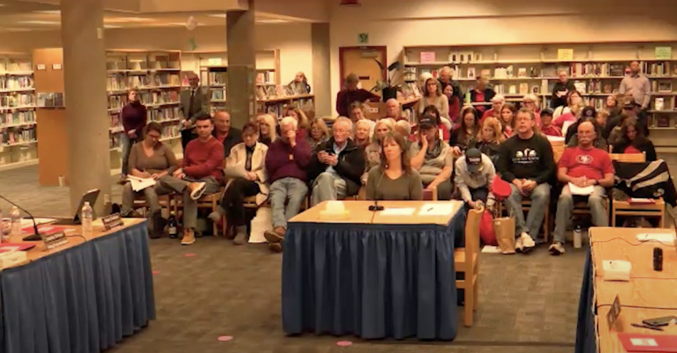 Yvonne Wagstaff was voted to become the new Douglas County School Board trustee Tuesday