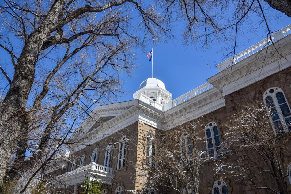 Governor announces 2-hour delay for state offices in Carson City, Churchill, Douglas, Lyon, Mineral, Storey and Washoe counties