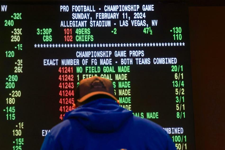 A customer places a bet on Super Bowl LVIII at the Durango Casino Resort's sportsbook Feb. 9. Jeff Scheid/The Nevada Independent