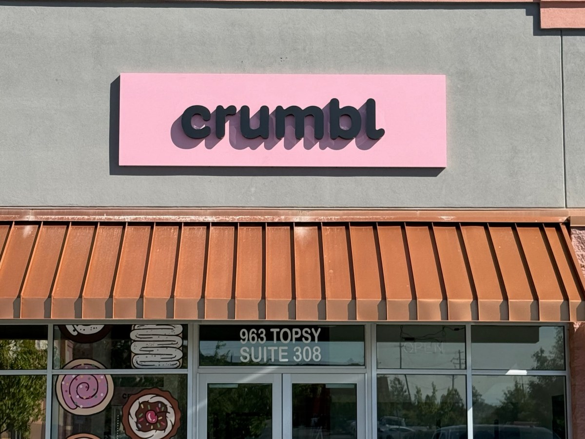 Crumbl Carson City hosts Grand Opening of new dessert shop at Topsy Lane Friday
