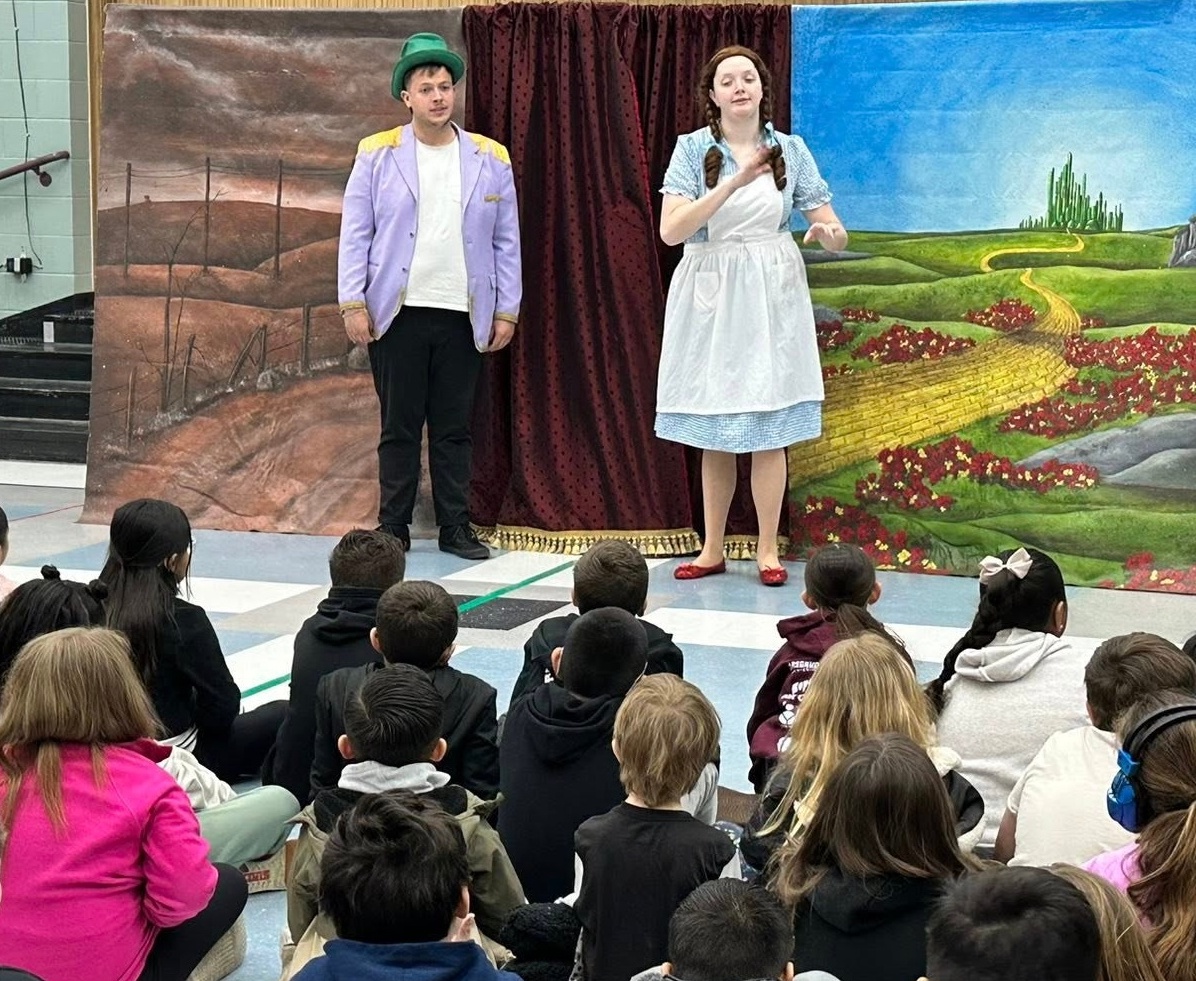 Carson City elementary students learn how to save energy from ‘The Wattage of Oz’ live performance
