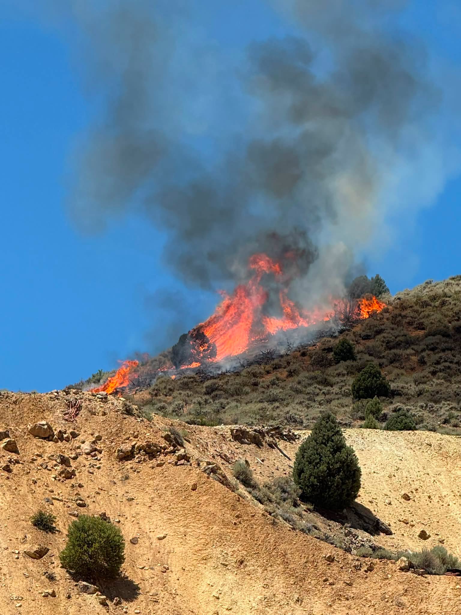 Breaking: Another wildland fire is burning in Gold Hill